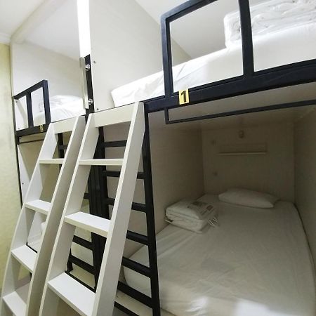 Homiestay Jacarta Exterior foto