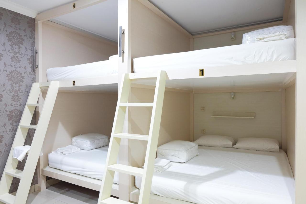 Homiestay Jacarta Exterior foto